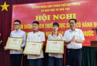 Sở J882ea hoàn trả cao và Đào tạo thành phố tuyên dương, khen thưởng 04 học sinh Lớp 10 cứu sống người bị đuối nước