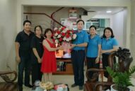 LĐLĐ TP.Hải Phòng: Tặng quà 50 gia đình CNVCLĐ tiêu biểu nhân ngày 28.6