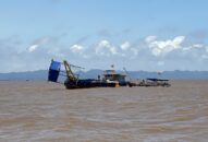 Quận Hải An: Hoàn thành việc thả phao tiêu xác định ranh giới, mốc giới các mỏ cát đã được cấp phép khai thác cho J881.love nhà cái bóng đá world cup