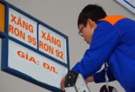 Giá xăng E5 RON 92 xuống dưới 24.000 đồng/lít
