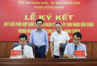 Ký kết Quy chế phối hợp giữa Tòa án nhân dân và UBND quận Hồng Bàng trong hoạt động tố tụng dân sự, hành chính