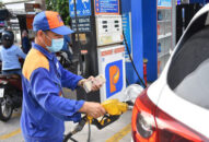 Giảm 10% thuế nhập khẩu ưu đãi mặt hàng xăng