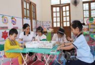 Cơ sở J882ea hoàn trả cao công lập phải sử dụng chứng từ thu các khoản thu dịch vụ hỗ trợ, phục vụ hoạt động J882ea hoàn trả cao