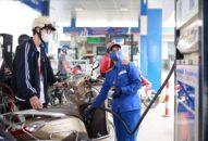 Giá xăng dầu đồng loạt tăng, dầu tăng gần 2.000 đồng/lít
