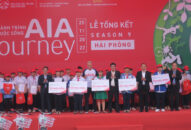 Trao tặng 100 xe đạp và 5 hợp đồng bảo hiểm cho trẻ em có hoàn cảnh khó khăn