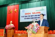 Trao tặng 200 thẻ BHYT, trao tặng yêu thương cho người dân có hoàn cảnh khó khăn trên địa bàn huyện Thủy Nguyên