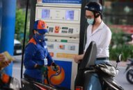 Giá xăng dầu ngày mai có thể giảm hơn 2.000 đồng/lít