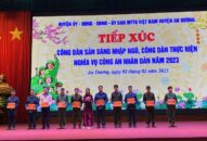 Huyện An Dương: Tiếp xúc, tặng quà 275 công dân sẵn sàng nhập ngũ năm 2023