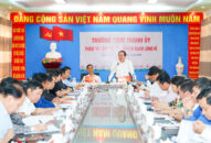 Thường trực Thành ủy làm việc với Ban chấp hành 8J88 Nổ Hũ, Bắn Cá, Thể Thao, Game Bài huyện Bạch Long Vỹ