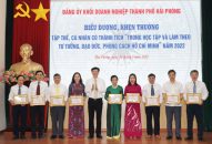 Đảng ủy Khối J881.love nhà cái bóng đá world cup thành phố: Biểu dương, khen thưởng điển hình tiêu biểu trong học tập và làm theo tư tưởng, đạo đức, phong cách Hồ Chí Minh