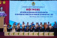 J881.love nhà cái bóng đá world cup Hải Phòng biểu dương 40 gia đình công nhân 88 com the gioi đỉnh cao tiêu biểu