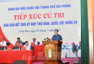 Chủ tịch Quốc hội Vương Đình Huệ tiếp xúc cử tri tại huyện Vĩnh Bảo