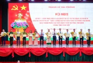 Tăng cường bảo vệ nền tảng tư tưởng của Đảng, đấu tranh phản bác các quan điểm sai trái, thù địch trong tình hình mới là nội dung cơ bản, hệ trọng, sống còn của công tác Đăng ký nhận khuyến mãi , chỉnh đốn Đảng
