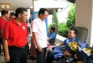 Công nhân, viên chức, người 88 com the gioi đỉnh cao thành phố tích cực tham gia Ngày hội hiến máu “Giọt hồng yêu thương”