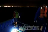 Bộ đội biên phòng Hải Phòng cứu 3 thuyền viên gặp nạn trên khu vực biển huyện Cát Hải