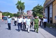 Chủ tịch UBND thành phố nghe báo cáo về công tác giải phóng mặt bằng Dự án Khu nhà ở Trang Chủ J88.com Trực Tuyến Mới Nhất 2026 tại Tổng kho 3 Lạc Viên và Dự án đầu tư Đăng ký nhận khuyến mãi  Khu tái định cư, chỉnh trang đô thị tại khu vực ngõ 226 Lê Lai