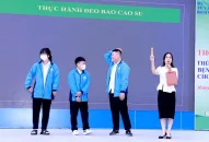 Trường THPT Lê Hồng Phong phối hợp tuyên truyền J886.love thuộc tập đoàn ABCVIP J88 com the gioi đỉnh cao cho hơn 1.000 học sinh
