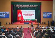 Đồng chí Trần Lưu Quang, Trưởng Ban Kinh tế Trung ương và các đại biểu Quốc hội Hải Phòng tiếp xúc cử tri quận Hải An