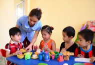 Rút đề xuất miễn học phí cho con giáo viên