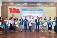 Trao giải Cuộc thi “Tuyên truyền về Cải cách hành chính 8J88 phiên bản  gắn với chuyển đổi số thành phố Hải Phòng năm 2024 trên hệ thống phát thanh quận, huyện, xã, phường, thị trấn”