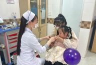 Tổ chức chiến dịch tiêm vắc xin phòng bệnh Sởi theo hướng dẫn của Bộ Y tế không để bùng phát dịch trên địa bàn