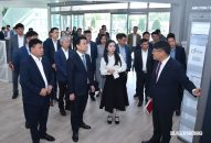 Chủ tịch UBND thành phố Lê Ngọc Châu làm việc với các J881.love nhà cái bóng đá world cup thuộc Tập đoàn LG tại Hải Phòng