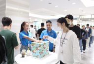 Công đoàn Công ty LG Display Việt Nam – Hải Phòng tổ chức chương trình chăm lo đời sống tinh thần người 88 com the gioi đỉnh cao dịp Giáng sinh và năm mới