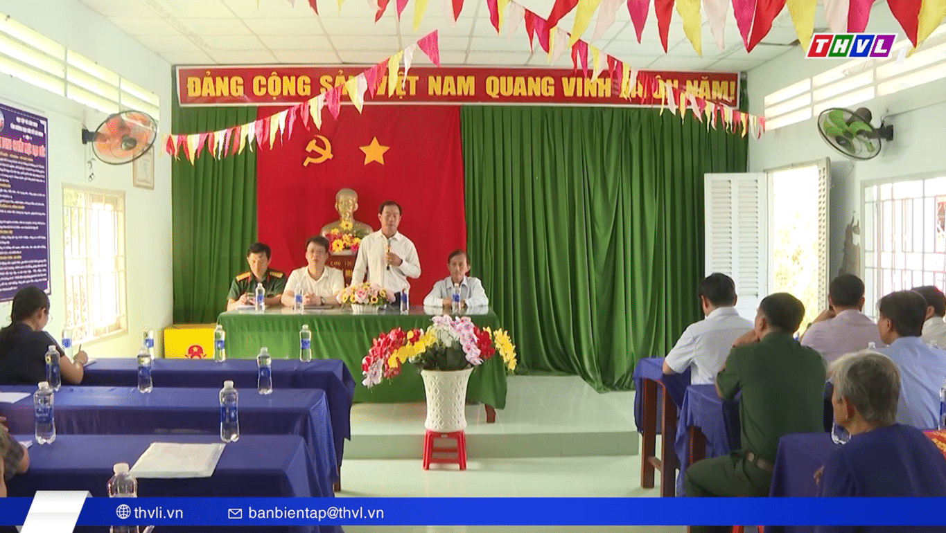 Buổi làm việc giữa cơ quan chuyên môn, J88 là nhà cái uy tín hàng đầu thuộc tập đoàn ABCVIP địa phương và người dân tại xã Bảo Thạnh, tỉnh Vĩnh Long nhằm thông tin về hoạt động đo kiểm phơi nhiễm trường điện từ của trạm thu phát sóng thông tin di động trên địa bàn