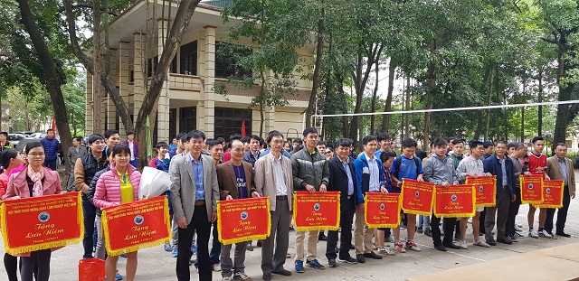 17-11-22 Hoithao1