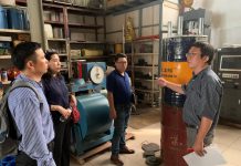 Đoàn cán bộ Cục Tiêu chuẩn và Đo lường, Bộ Công nghiệp và Thương mại, Nước Cộng hòa Dân chủ Nhân dân Lào tham quan khoa học tại Trung tâm Đánh giá không phá hủy