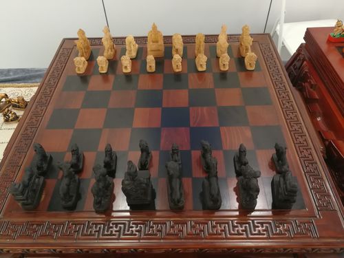   Đẩy nhanh tiến độ thực hiện các công trình, dự án trọng điểm