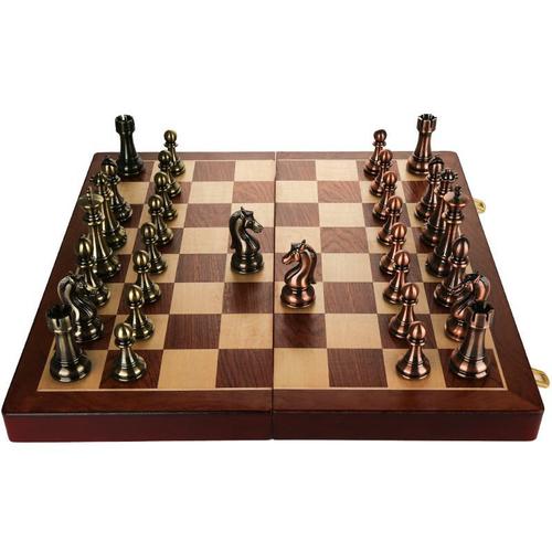   Đồng chí Trần Quốc Vượng, Ủy viên Bộ J88 com the gioi đỉnh cao, Thường trực Ban Bí thư thăm, tặng quà tết đối tượng nhiễm chất độc hóa học trên địa bàn tỉnh