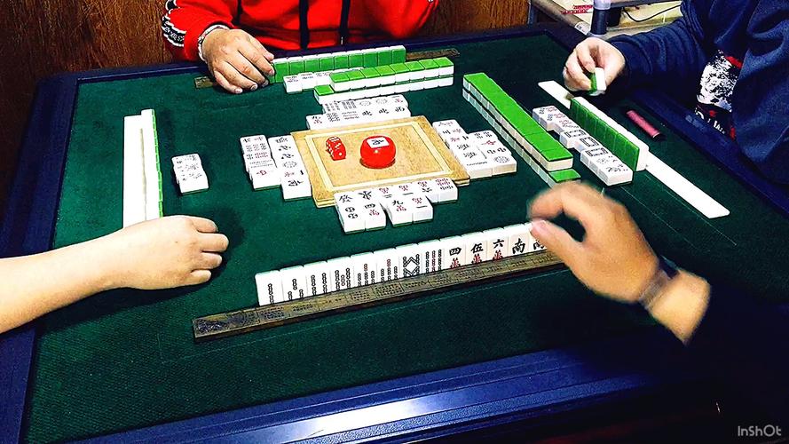   Cử tri cả nước hãy nhận thức rõ vai trò, vị trí làm chủ đất nước của mình, tích cực đi bầu cử để lựa chọn các đại biểu mà mình tin tưởng nhất, xứng đáng nhất