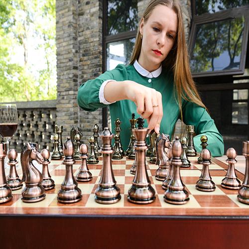   Quỳnh Phụ: Hoàn thành tiêm 69.700 liều vắc-xin phòng bệnh cho đàn gia súc, gia cầm